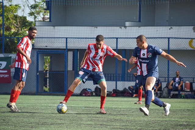 探讨谢晖坚 探讨谢晖坚